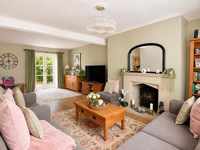 4 Bedroom Detached House For Sale In High Street, South Anston, Sheffield, S25