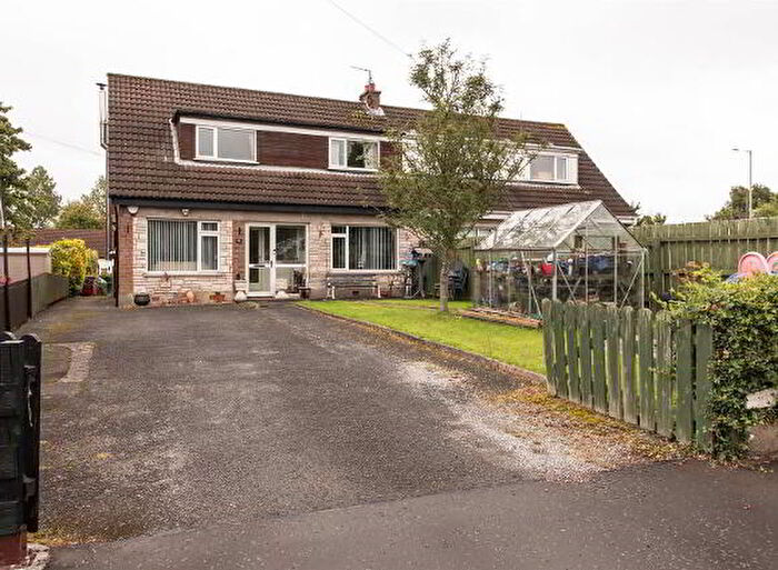 3 Bedroom Semi-detached Bungalows For Sale In Ashley Park, Belfast, BT8