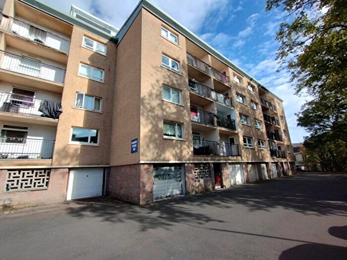 2 Bedroom Flat To Rent In Clouston Court, Glasgow, G20
