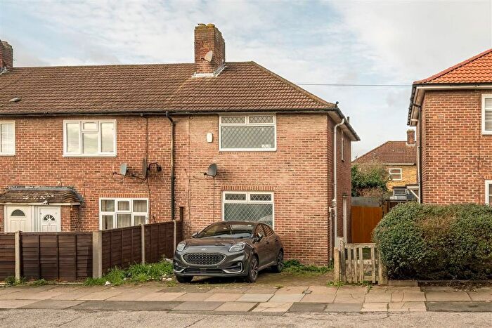 2 Bedroom Terraced House For Sale In Valeswood Road, Bromley, BR1