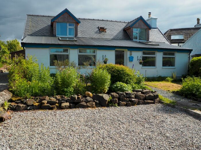 4 Bedroom Detached House For Sale In Edinbane, Portree, IV51