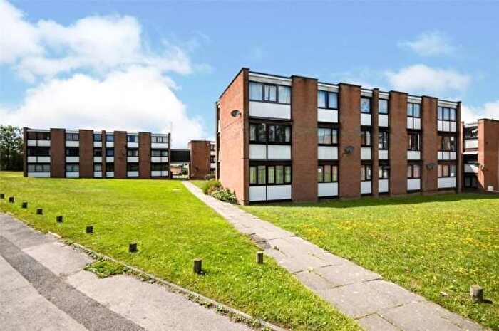 2 Bedroom Flat To Rent In Adastral Road, Poole, BH17