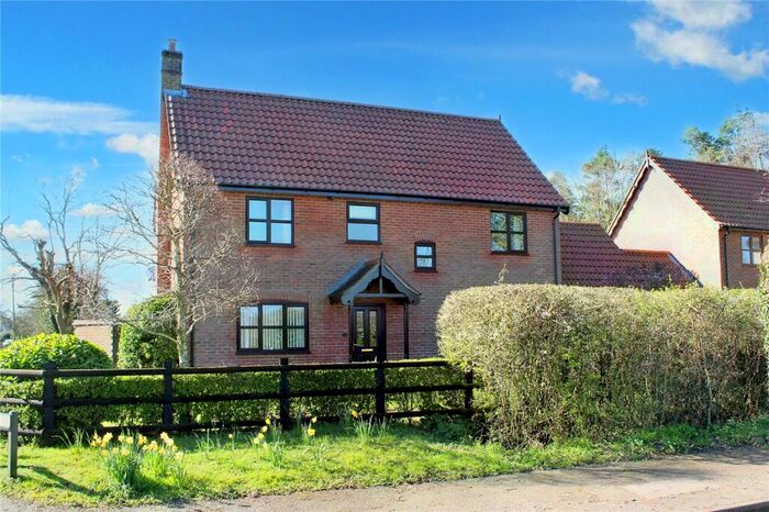 4 Bedroom Detached House For Sale In Woodfield Close, Shadingfield, Beccles, NR34