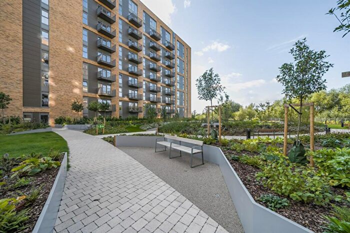 1 Bedroom Apartment To Rent In Flagstaff Road, Reading, RG2