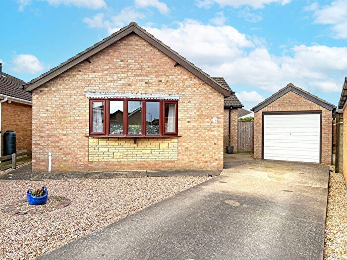 2 Bedroom Bungalow For Sale In Venables Close, Burgh Le Marsh, Skegness, Lincolnshire, PE24