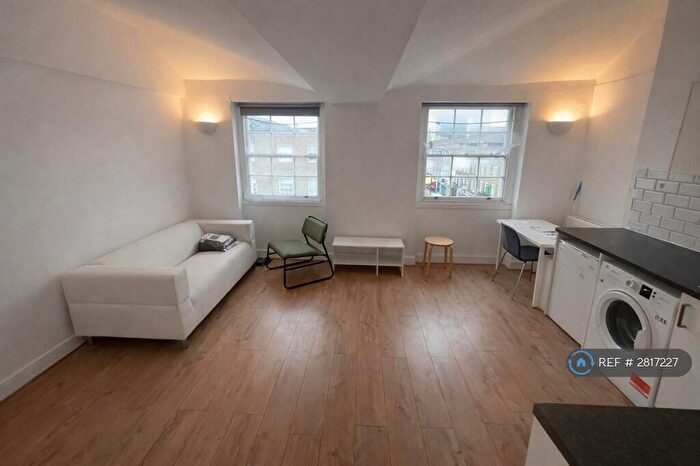 1 Bedroom Flat To Rent In North Gower Street, London, NW1