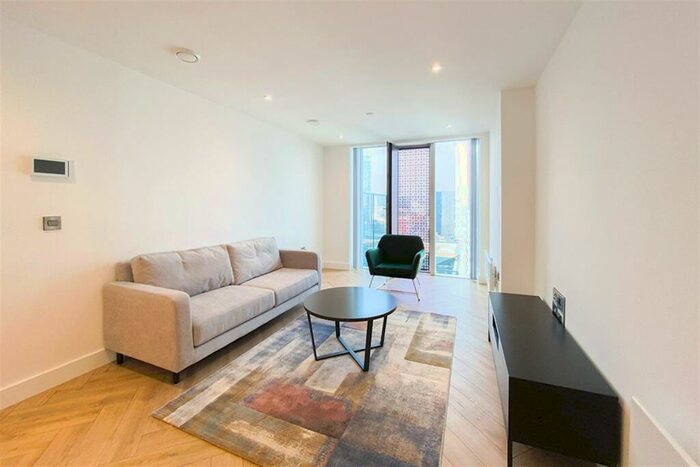 2 Bedroom Apartment To Rent In Elizabeth Tower, M15