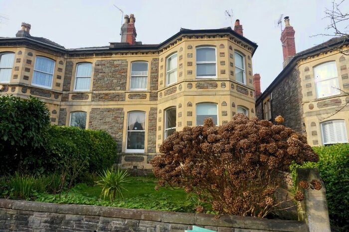 Studio To Rent In Edgecumbe Road, Bristol, BS6