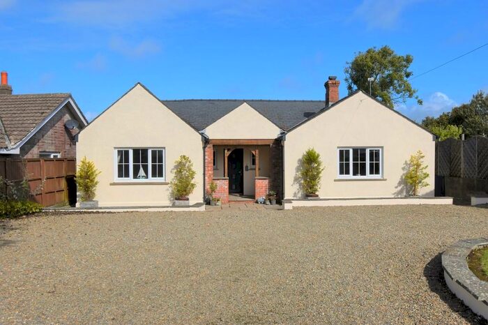 4 Bedroom Detached Bungalow For Sale In The Contented Cottage, Jameston, SA70