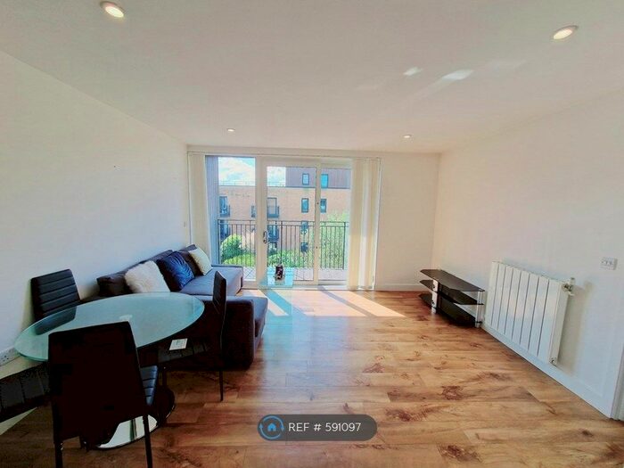 1 Bedroom Flat To Rent In Johnson Court, London, SE9