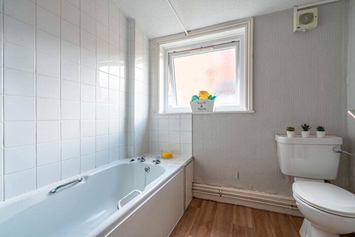 1 Bedroom House Of Multiple Occupation To Rent In Richmond Rd, Lincoln, LN1