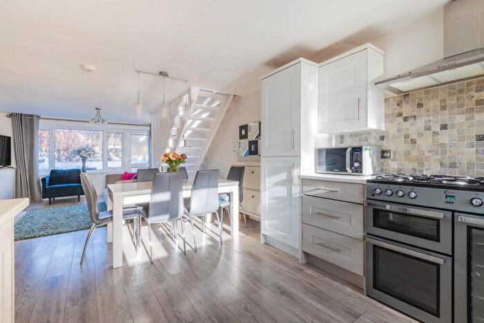 3 Bedroom Terraced House For Sale In Ash Grove, Llandough, CF64