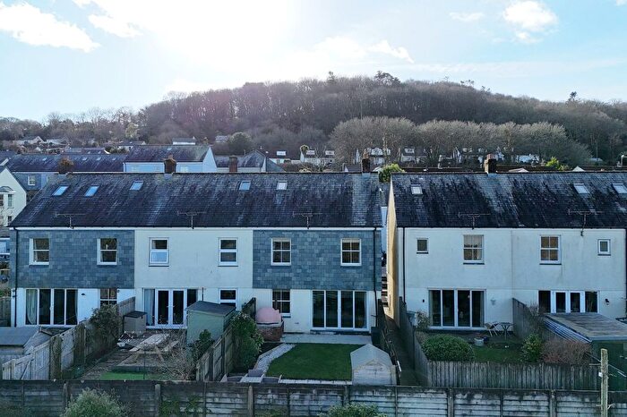 3 Bedroom Semi-Detached House For Sale In Trevonnen Road, Ponsanooth, TR3