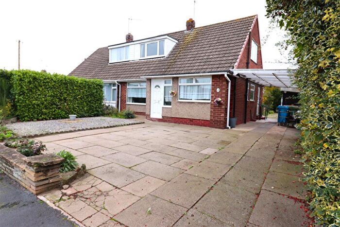 3 Bedroom Semi-Detached Bungalow For Sale In Hunter Road, Elloughton, Brough, HU15
