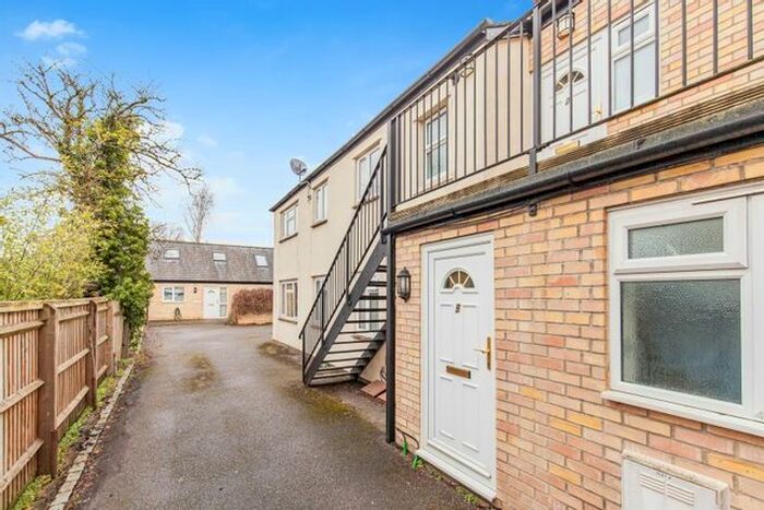 1 Bedroom Flat To Rent In Godstow Road, Wolvercote, Oxford OX2