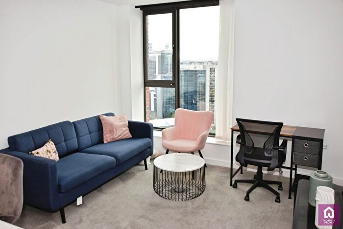 1 Bedroom Flat To Rent In Old Trafford, Wharf End, Old Trafford, Manchester, M17