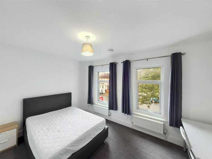 3 Bedroom House To Rent In St. Leonards Road, Northampton, NN4