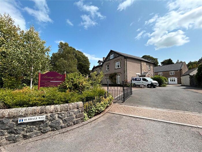 2 Bedroom Flat For Sale In Macclesfield Road, Buxton, SK17