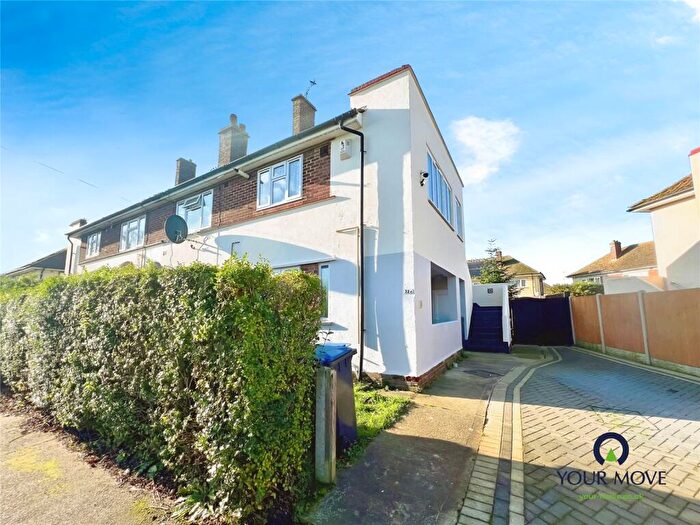 2 Bedroom Flat To Rent In A Princess Margaret Avenue, Ramsgate, Kent, CT12