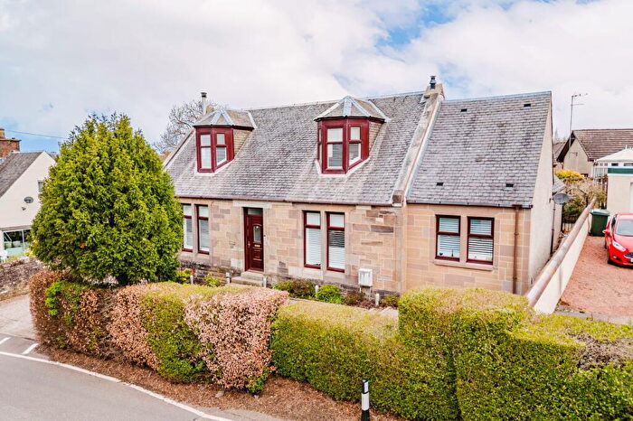 3 Bedroom Detached House For Sale In Cutstraw Road, Stewarton, Kilmarnock, KA3