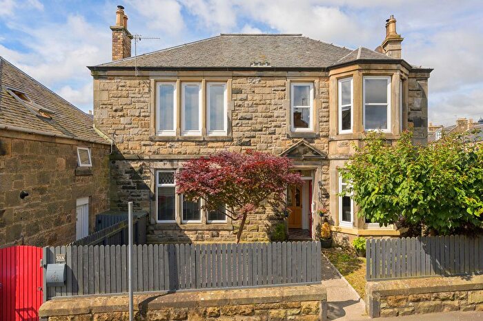 2 Bedroom Flat For Sale In James Park, Burntisland, KY3
