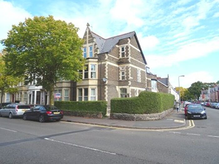 3 Bedroom Flat To Rent In Marlborough Road, Roath, Cardiff, CF23