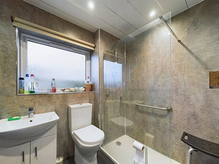 2 Bedroom Semi-Detached Bungalow For Sale In Stormont Park, Scone, PH2