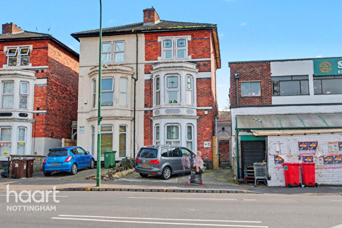 5 Bedroom Semi Detached House To Rent In Gregory Boulevard, Nottingham, NG7