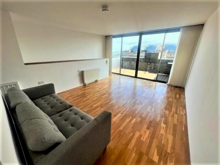 2 Bedroom Flat To Rent In Lister Mills, Lilycroft Road, Bradford, BD9