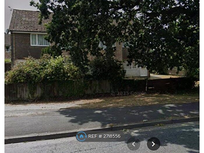 2 Bedroom Maisonette To Rent In Bursledon Road, Southampton, SO19