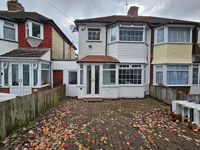 3 Bedroom House To Rent In Teddington Grove, Perry Barr, Birmingham, B42