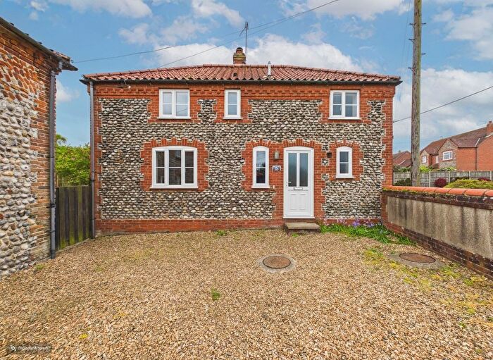2 Bedroom Detached House For Sale In Old Turnpike Road, Roughton, NR11