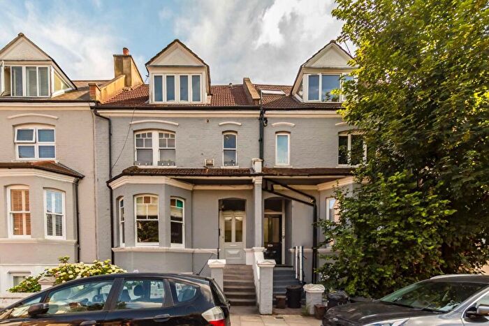 1 Bedroom Flat To Rent In Sumatra Road, West Hampstead, NW6