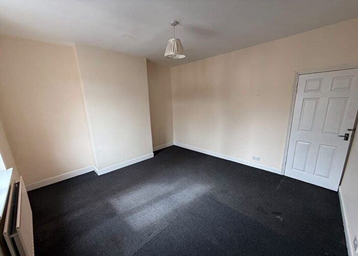 2 Bedroom Property To Rent In Curzon Street, Wolverhampton, WV2