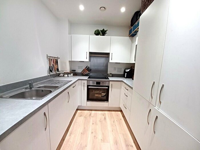 1 Bedroom Flat For Sale In Paynter House, Shipbuilding Way, London, Greater London, E13