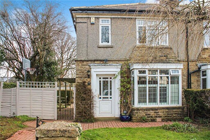 3 Bedroom Semi-Detached House For Sale In Summerhill Drive, Steeton, Keighley, West Yorkshire, BD20