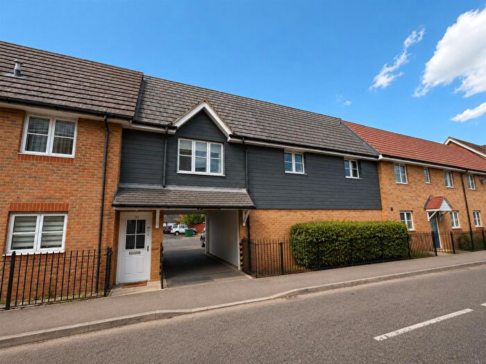 2 Bedroom Maisonette To Rent In Caspian Way, Purfleet-on-Thames, RM19