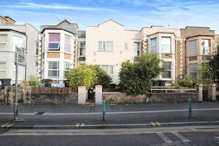 4 Bedroom Terraced House To Rent In Stapleton Road - Eastville, BS5