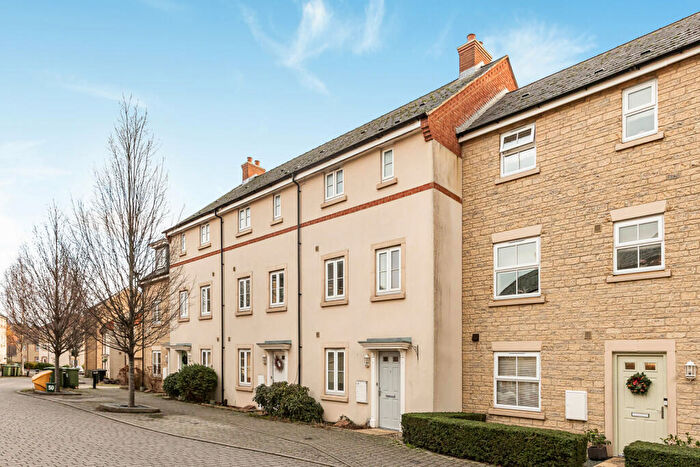 3 Bedroom Terraced House For Sale In Palmer Road, Faringdon, Oxfordshire, SN7