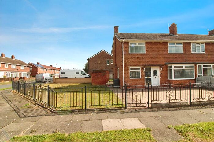 3 Bedroom Semi-Detached House For Sale In Teal Road, Darlington, DL1