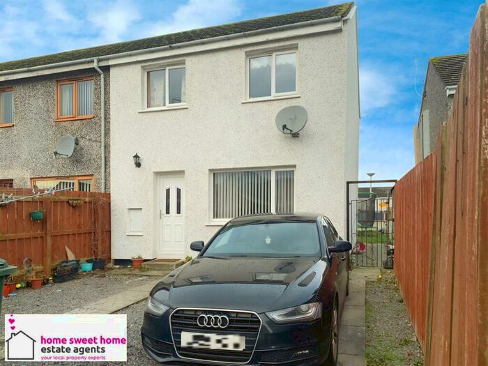 3 Bedroom End Of Terrace House For Sale In Wallace Place, Culloden, Inverness, IV2