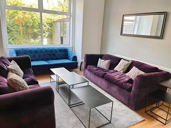 8 Bedroom Terraced House To Rent In Argyle Avenue, Manchester, Greater Manchester, M14