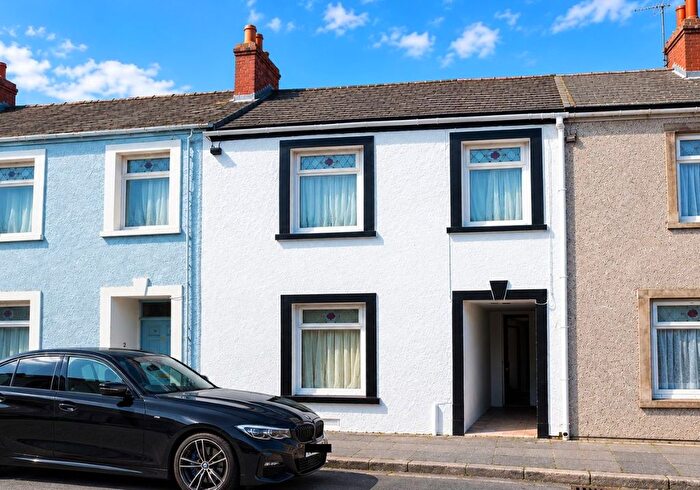 3 Bedroom Terraced House For Sale In Waterloo Road, Hakin, Milford Haven, Pembrokeshire, SA73