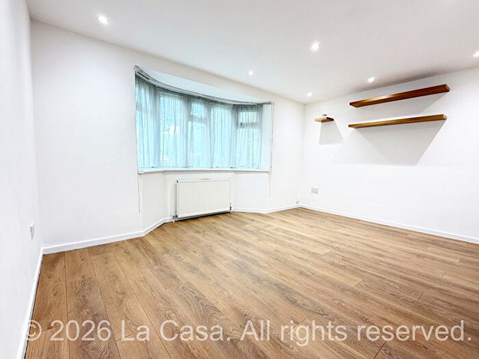 1 Bedroom Flat To Rent In Stanford House, West Wickham, West Wickham, Kent, BR4