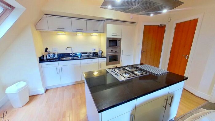 2 Bedroom Flat To Rent In Queens Road, West End, Aberdeen, AB15