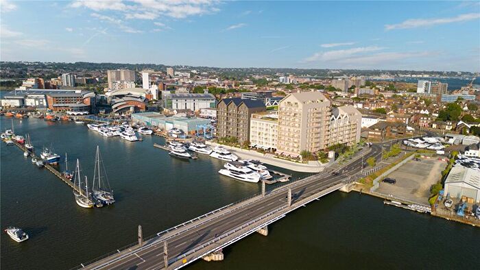 2 Bedroom Apartment For Sale In The Waterfront, West Quay Marina, Poole, Dorset, BH15