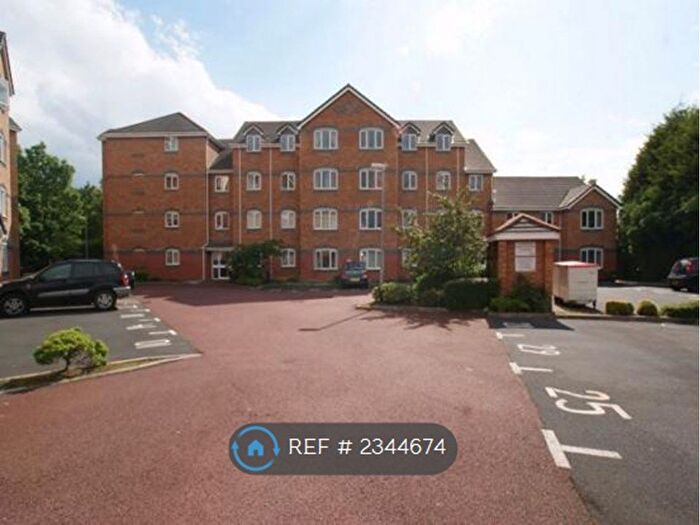 2 Bedroom Flat To Rent In Knightswood Court, Liverpool, L18