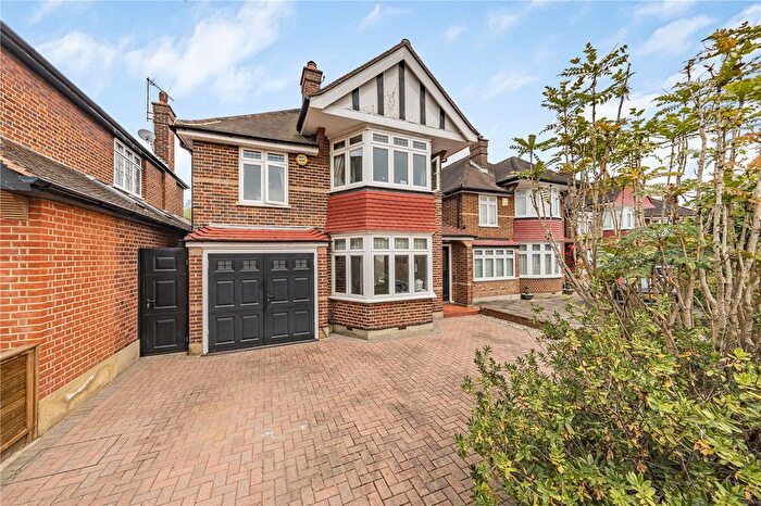4 Bedroom Detached House For Sale In Cole Park Gardens, Twickenham, TW1