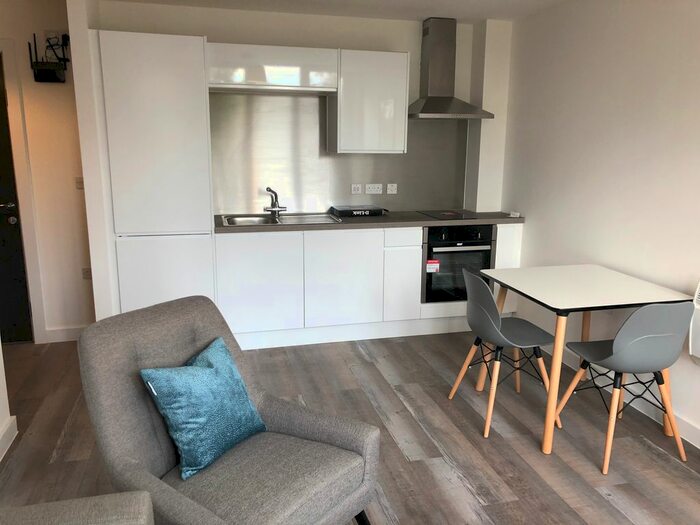 1 Bedroom Flat To Rent In -, Talbot Road, Old Trafford, Manchester, M16