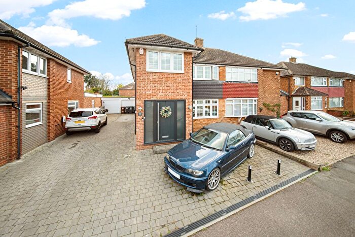 4 Bedroom Semi-Detached House For Sale In Imperial Drive, Gravesend, Kent, DA12